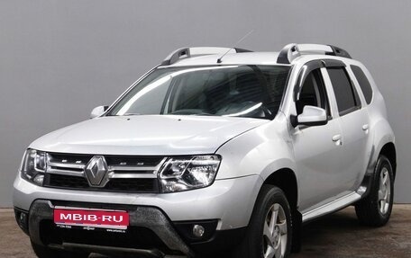Renault Duster I рестайлинг, 2017 год, 942 000 рублей, 1 фотография
