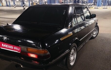 BMW 5 серия, 1986 год, 250 000 рублей, 6 фотография