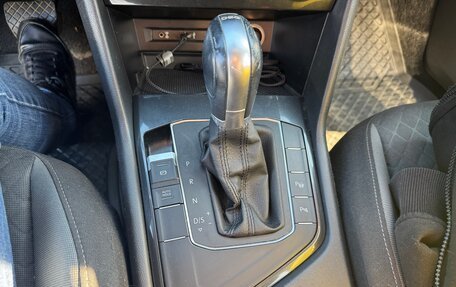 Volkswagen Tiguan II, 2017 год, 2 000 000 рублей, 11 фотография