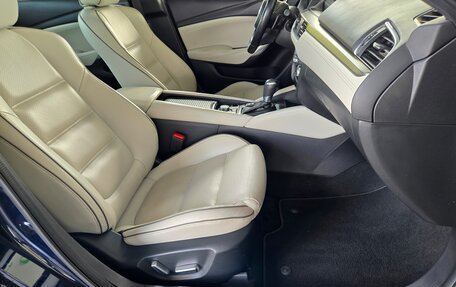Mazda 6, 2016 год, 1 950 000 рублей, 20 фотография