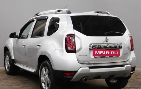 Renault Duster I рестайлинг, 2017 год, 942 000 рублей, 7 фотография