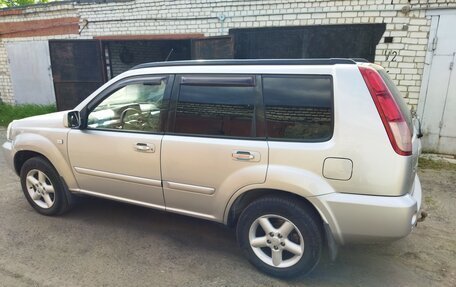 Nissan X-Trail, 2005 год, 750 000 рублей, 2 фотография