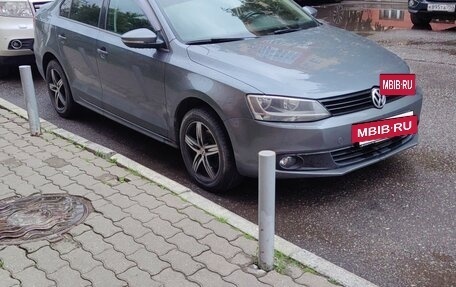 Volkswagen Jetta VI, 2012 год, 1 250 000 рублей, 2 фотография