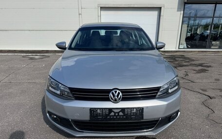 Volkswagen Jetta VI, 2014 год, 1 199 000 рублей, 2 фотография