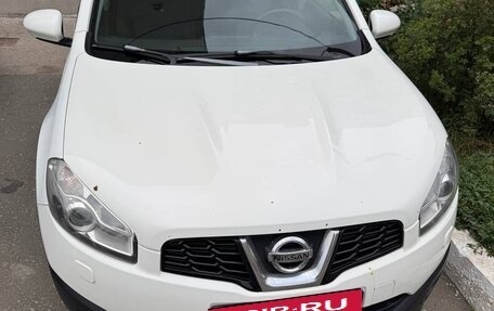 Nissan Qashqai, 2011 год, 960 000 рублей, 2 фотография