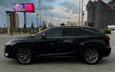 Lexus RX IV рестайлинг, 2021 год, 7 100 000 рублей, 3 фотография