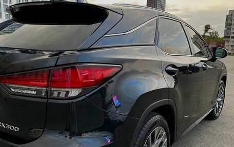 Lexus RX IV рестайлинг, 2021 год, 7 100 000 рублей, 7 фотография