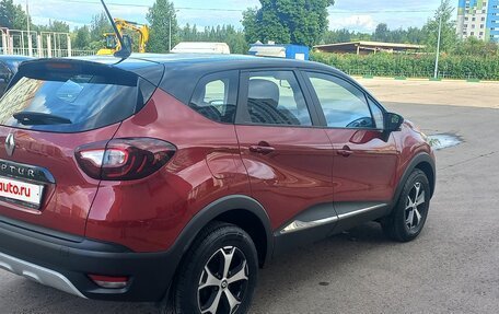 Renault Kaptur I рестайлинг, 2022 год, 2 150 000 рублей, 5 фотография