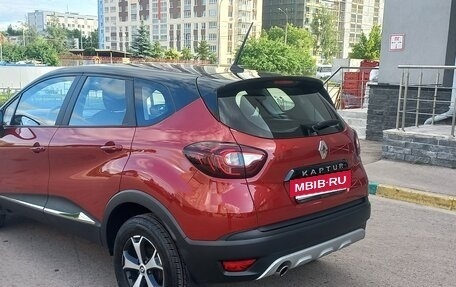 Renault Kaptur I рестайлинг, 2022 год, 2 150 000 рублей, 3 фотография