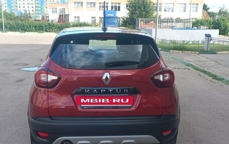 Renault Kaptur I рестайлинг, 2022 год, 2 150 000 рублей, 4 фотография