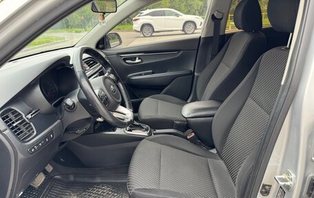 KIA Rio IV, 2018 год, 1 630 000 рублей, 7 фотография