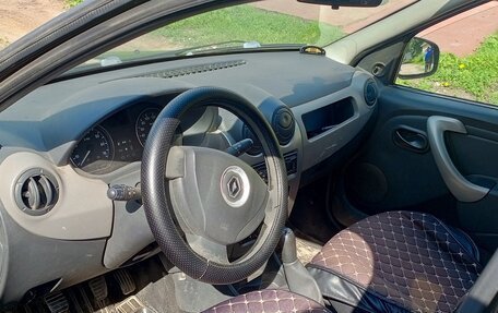 Renault Logan I, 2011 год, 390 000 рублей, 3 фотография