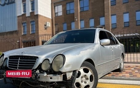 Mercedes-Benz E-Класс, 1999 год, 300 000 рублей, 7 фотография