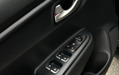 KIA Rio IV, 2021 год, 1 920 000 рублей, 26 фотография