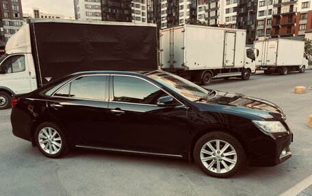 Toyota Camry, 2013 год, 1 590 000 рублей, 2 фотография