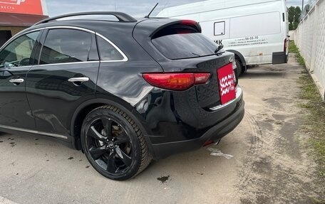 Infiniti QX70, 2014 год, 2 430 000 рублей, 3 фотография