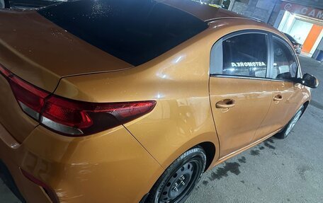 KIA Rio IV, 2018 год, 1 320 000 рублей, 4 фотография