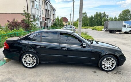 Mercedes-Benz E-Класс, 2005 год, 650 000 рублей, 6 фотография