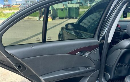 Mercedes-Benz E-Класс, 2005 год, 650 000 рублей, 23 фотография