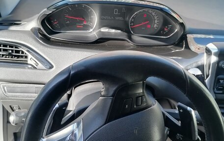 Peugeot 208 II, 2013 год, 660 000 рублей, 10 фотография