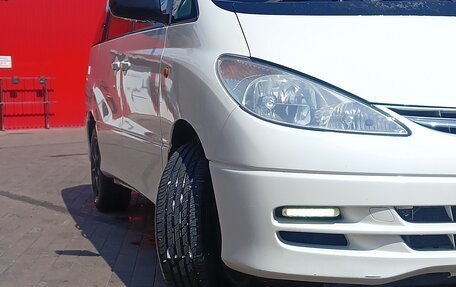 Toyota Estima III рестайлинг -2, 2002 год, 860 000 рублей, 2 фотография