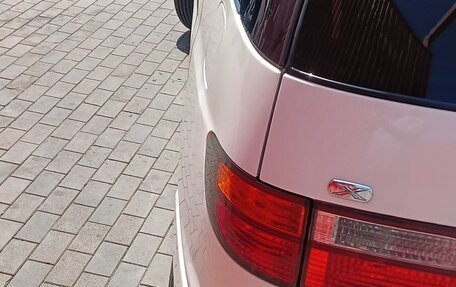 Toyota Estima III рестайлинг -2, 2002 год, 860 000 рублей, 20 фотография