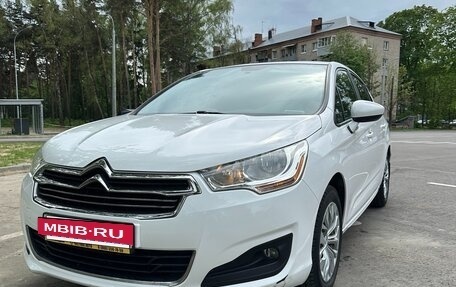 Citroen C4 II рестайлинг, 2015 год, 1 100 000 рублей, 14 фотография
