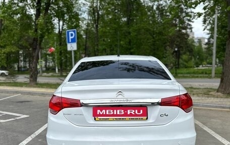 Citroen C4 II рестайлинг, 2015 год, 1 100 000 рублей, 25 фотография