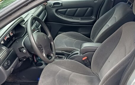 Dodge Stratus II, 2002 год, 470 000 рублей, 8 фотография