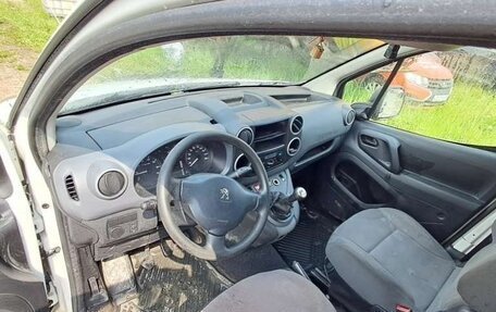 Peugeot Partner II рестайлинг 2, 2016 год, 709 650 рублей, 5 фотография