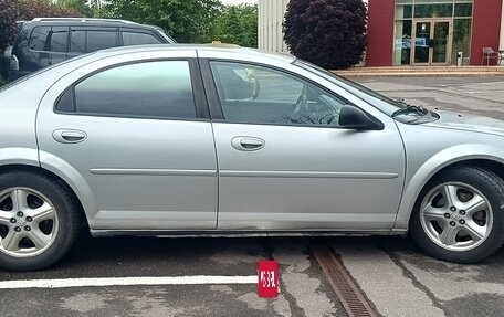 Dodge Stratus II, 2002 год, 470 000 рублей, 5 фотография