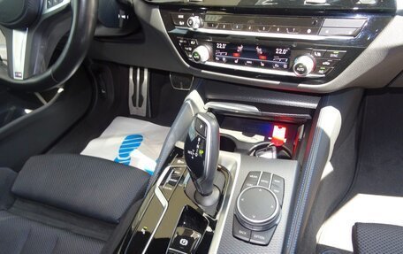 BMW 5 серия, 2022 год, 4 000 000 рублей, 11 фотография