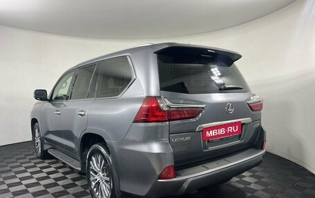 Lexus LX III, 2018 год, 8 240 000 рублей, 3 фотография