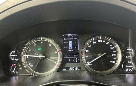 Lexus LX III, 2018 год, 8 240 000 рублей, 19 фотография