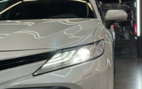 Toyota Camry, 2020 год, 2 400 000 рублей, 11 фотография