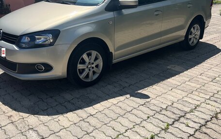 Volkswagen Polo VI (EU Market), 2012 год, 830 000 рублей, 21 фотография