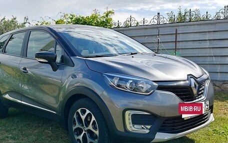 Renault Kaptur I рестайлинг, 2017 год, 1 520 000 рублей, 9 фотография