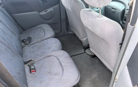 Toyota FunCargo, 2000 год, 460 000 рублей, 11 фотография