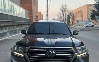 Toyota Land Cruiser 200, 2017 год, 5 965 000 рублей, 1 фотография