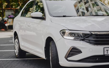Volkswagen Polo VI (EU Market), 2021 год, 33 фотография