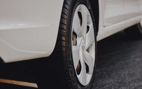 Volkswagen Polo VI (EU Market), 2021 год, 35 фотография