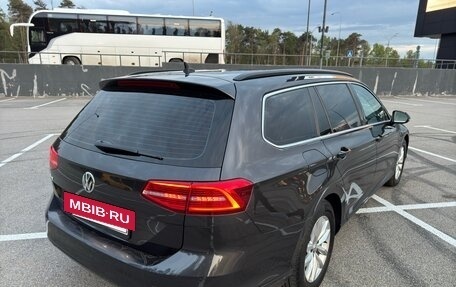 Volkswagen Passat B8 рестайлинг, 2018 год, 1 750 000 рублей, 5 фотография
