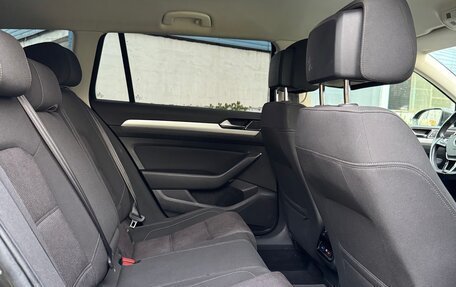 Volkswagen Passat B8 рестайлинг, 2018 год, 1 750 000 рублей, 13 фотография