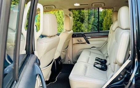 Mitsubishi Pajero IV, 2008 год, 1 495 000 рублей, 15 фотография