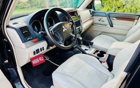 Mitsubishi Pajero IV, 2008 год, 1 495 000 рублей, 24 фотография
