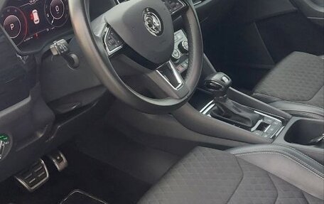 Skoda Kodiaq I, 2019 год, 2 800 000 рублей, 28 фотография