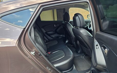 Hyundai ix35 I рестайлинг, 2015 год, 1 575 000 рублей, 12 фотография