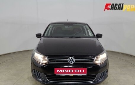Volkswagen Polo VI (EU Market), 2013 год, 720 000 рублей, 2 фотография
