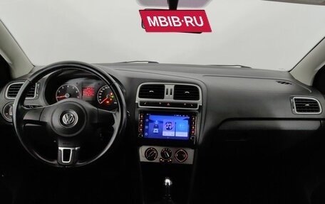 Volkswagen Polo VI (EU Market), 2013 год, 720 000 рублей, 10 фотография