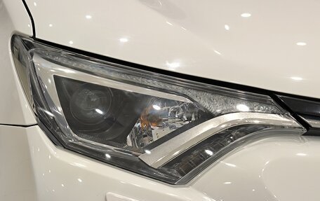 Toyota RAV4, 2016 год, 2 399 000 рублей, 21 фотография
